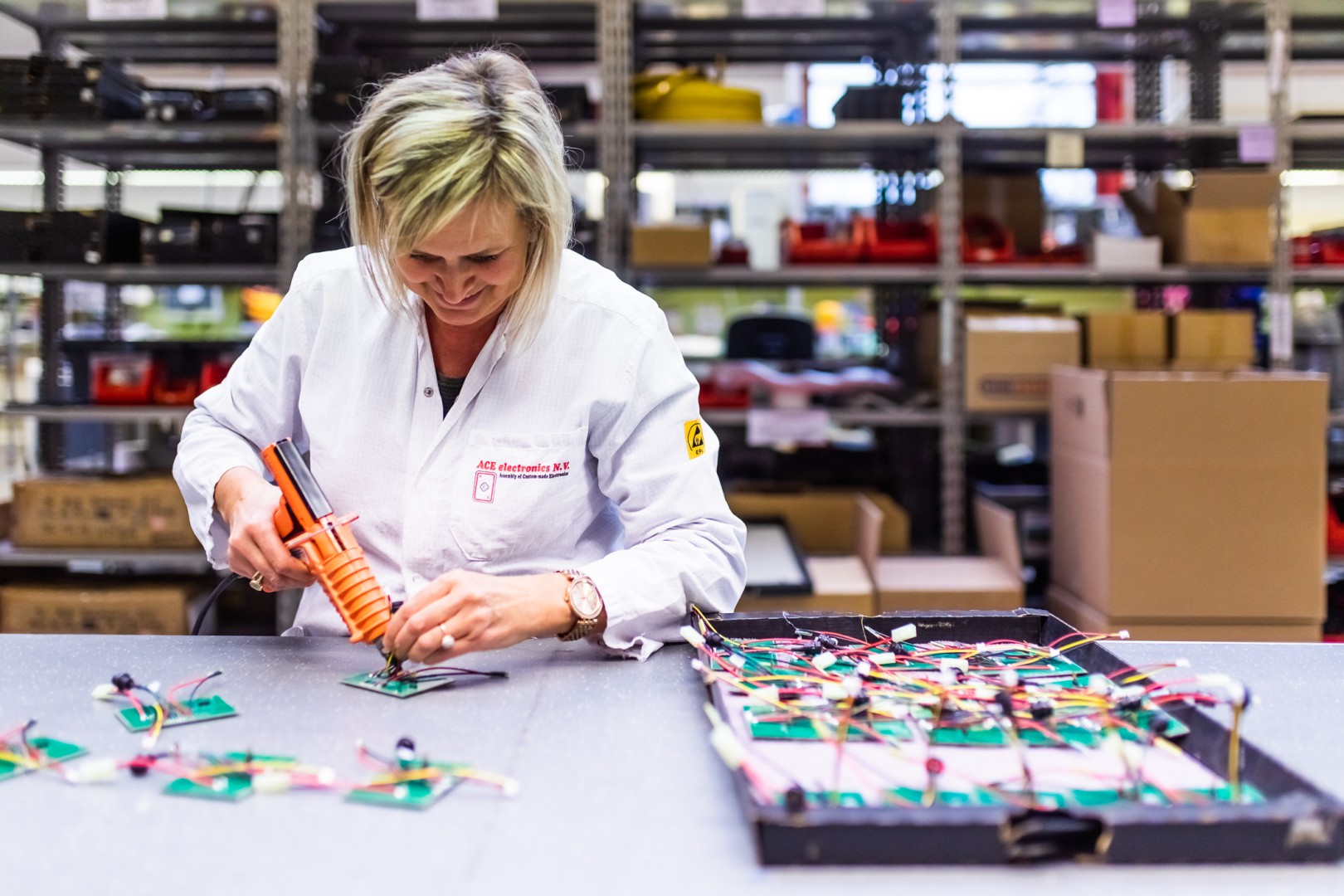 Assemblage elektronicatoepassingen ACE electronics